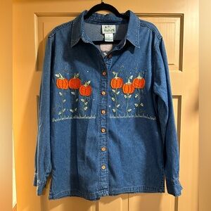 Womens medium vintage fall embroidered pumpkin jacket!
